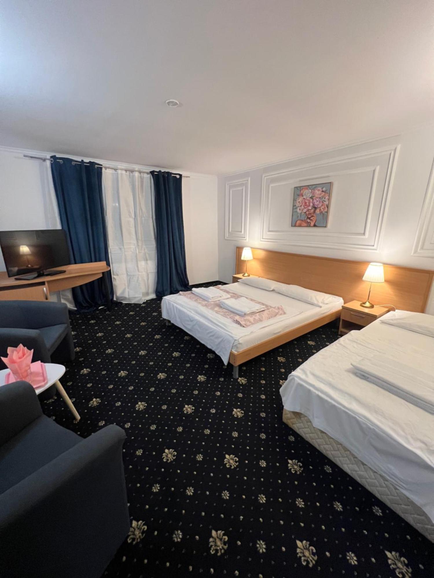 Hotel Vandia Timisoara Bagian luar foto
